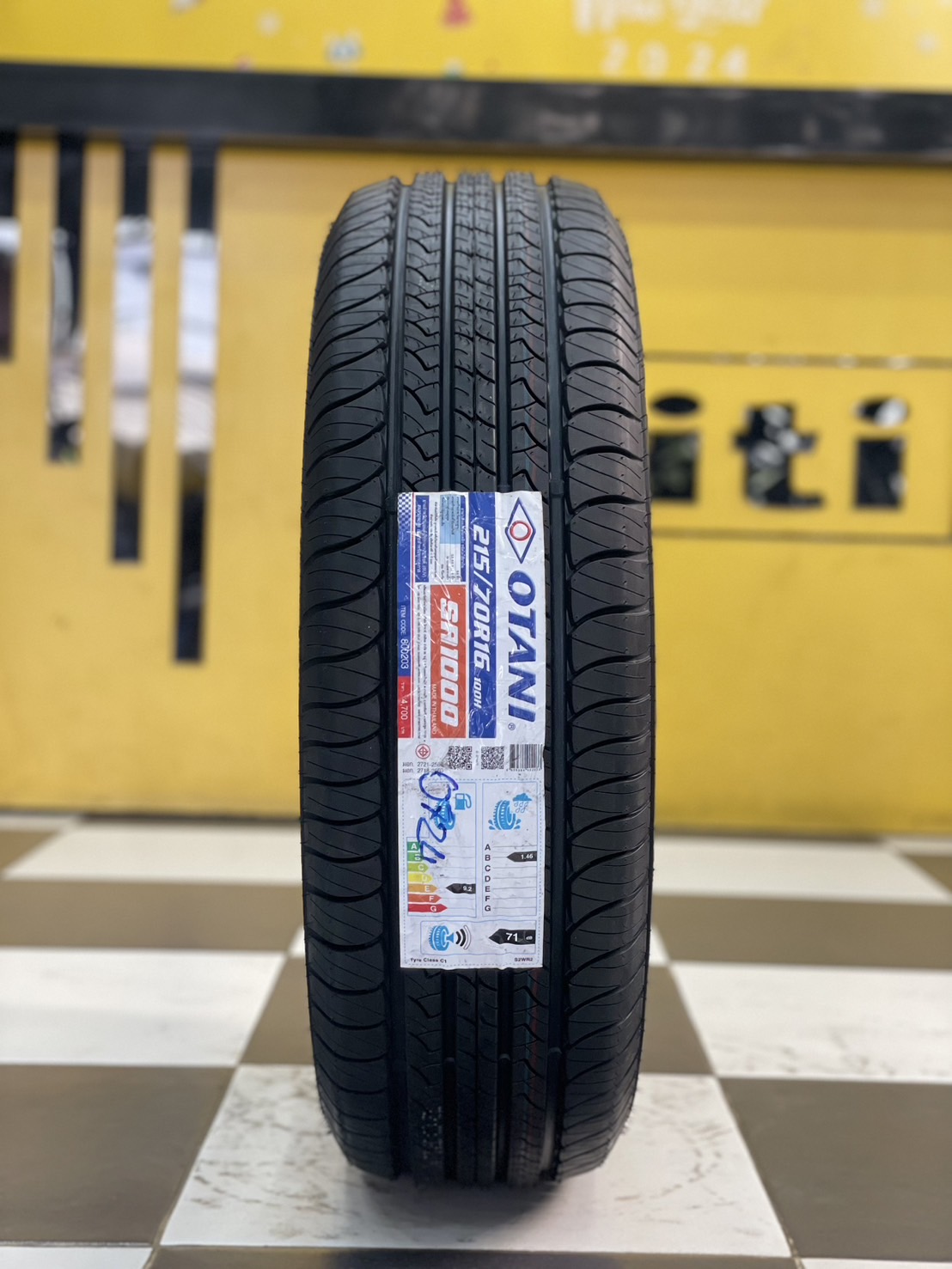 OTANI SA1000 215/70 R16 100H 